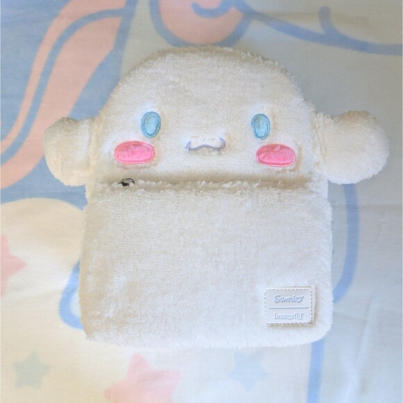 Loungefly Cinnamoroll Fuzzy Mini Backpack - Picture 1 of 4